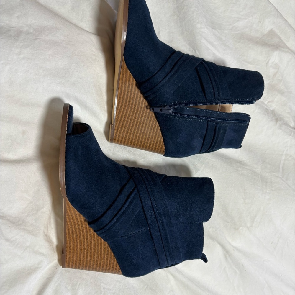 Journee Collection Navy Wedge Booties